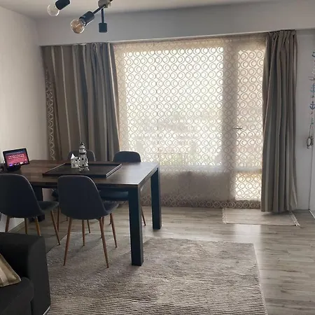 Top Location Chayka - Sea View Top Floor 2 Bedroom 2 Balcony + Barbecue *