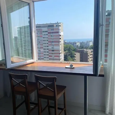 Top Location Chayka - Sea View Top Floor 2 Bedroom 2 Balcony + Barbecue Apartament *