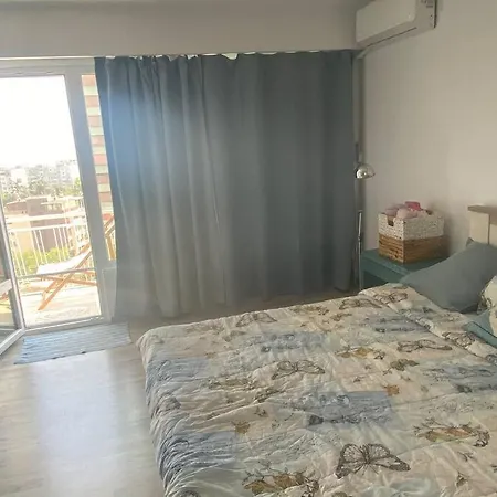 Top Location Chayka - Sea View Top Floor 2 Bedroom 2 Balcony + Barbecue Appartement