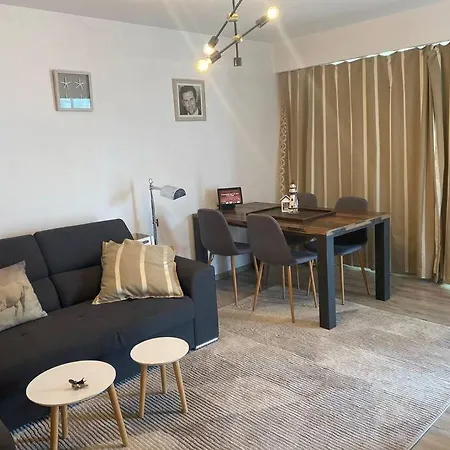 Apartment Top Location Chayka - Sea View Top Floor 2 Bedroom 2 Balcony + Barbecue