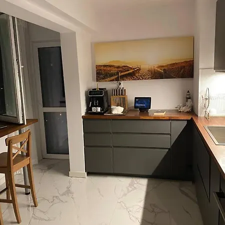 Apartment Top Location Chayka - Sea View Top Floor 2 Bedroom 2 Balcony + Barbecue